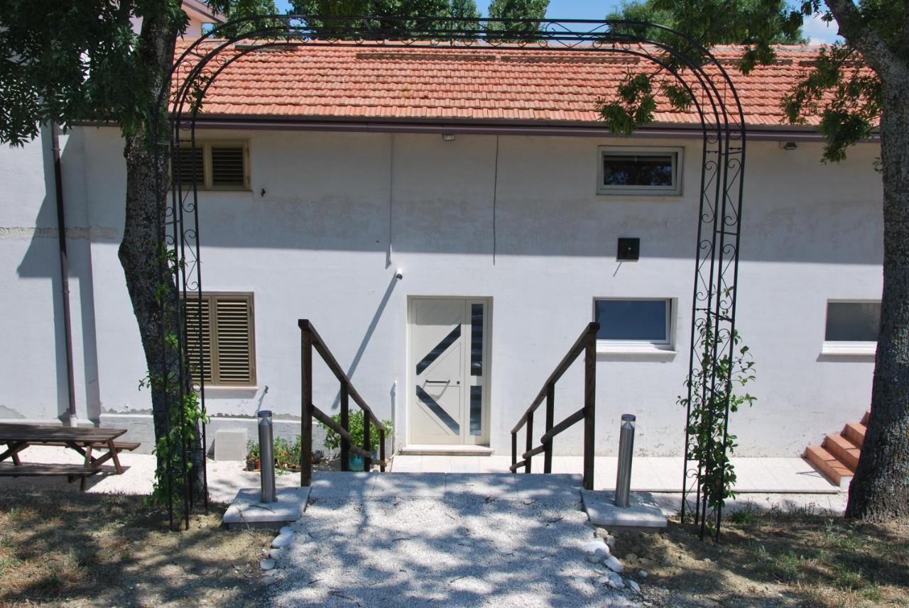 Casa Con Vista Holiday Rentals, Honeysuckle Guardiagrele Eksteriør bilde
